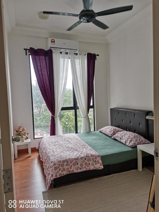 Platino Aparment @ Paradigm Mall Apartment *