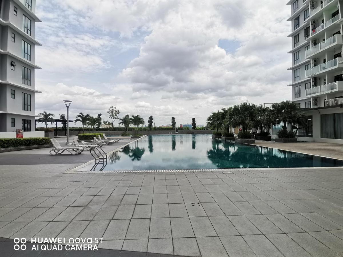 Platino Aparment @ Paradigm Mall Apartment