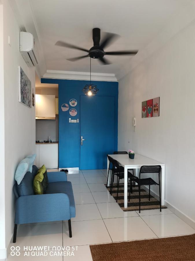 Platino Aparment @ Paradigm Mall